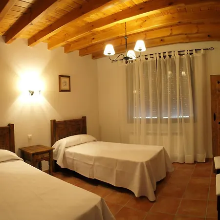 Valdebruna Ll Y De Gredos Navaluenga