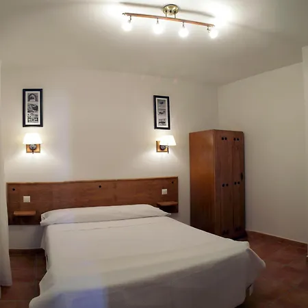 Valdebruna Ll Y De Gredos * Navaluenga