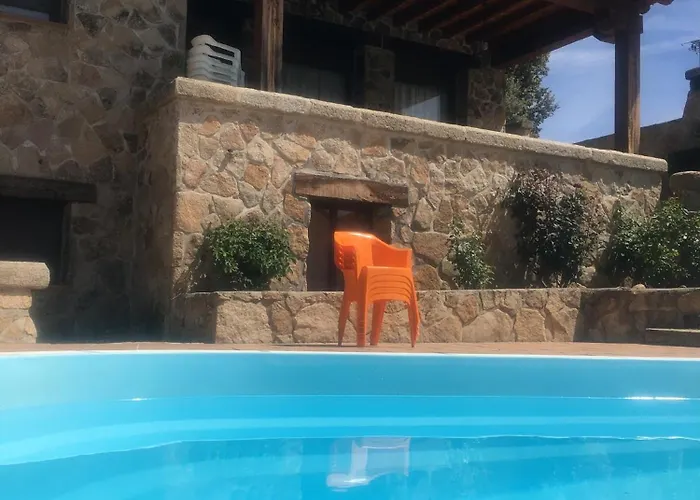 Valdebruna Ll Y De Gredos Casa vacanze *